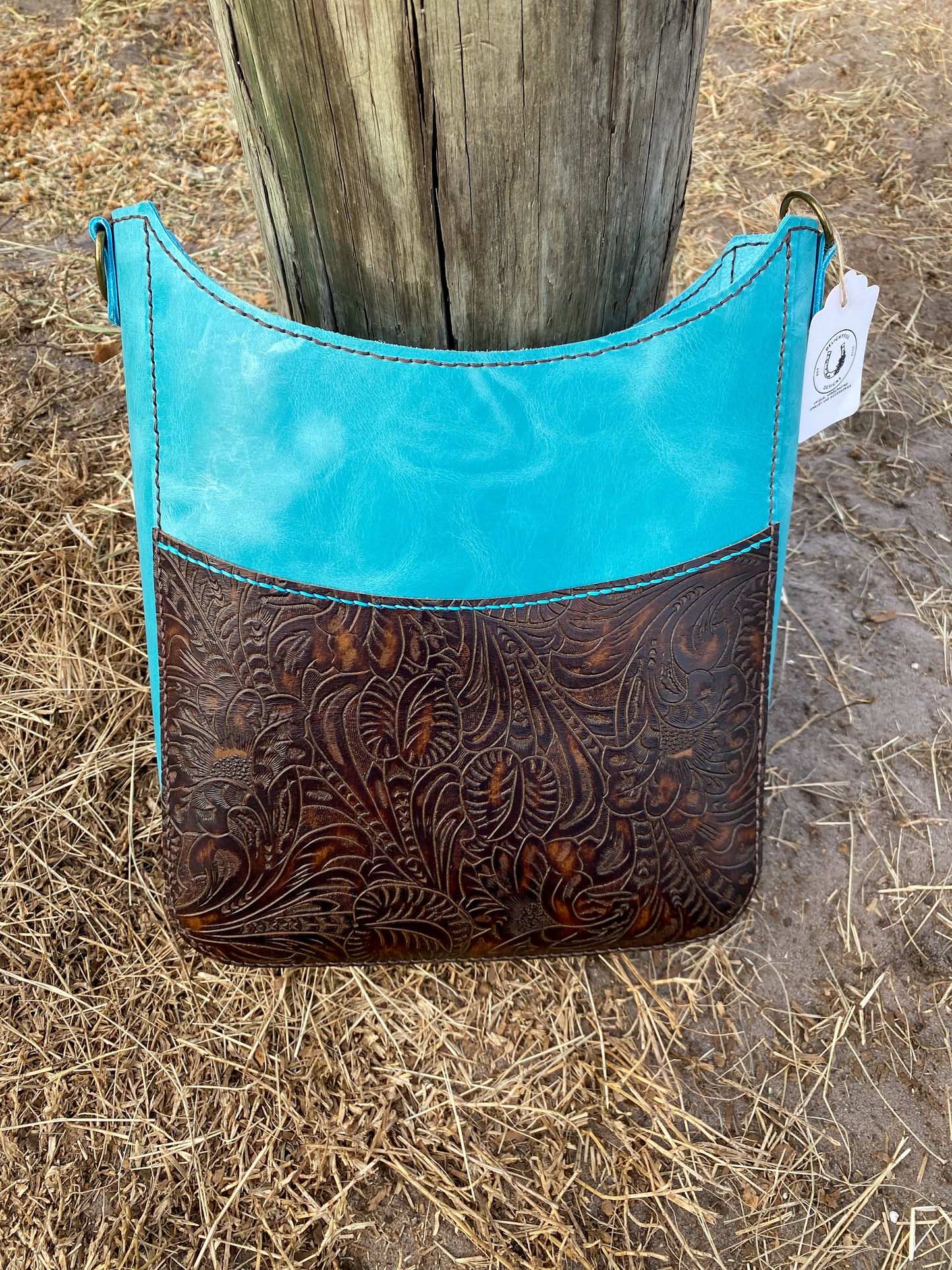 Hand-Crafted Leather Tote (Aqua)