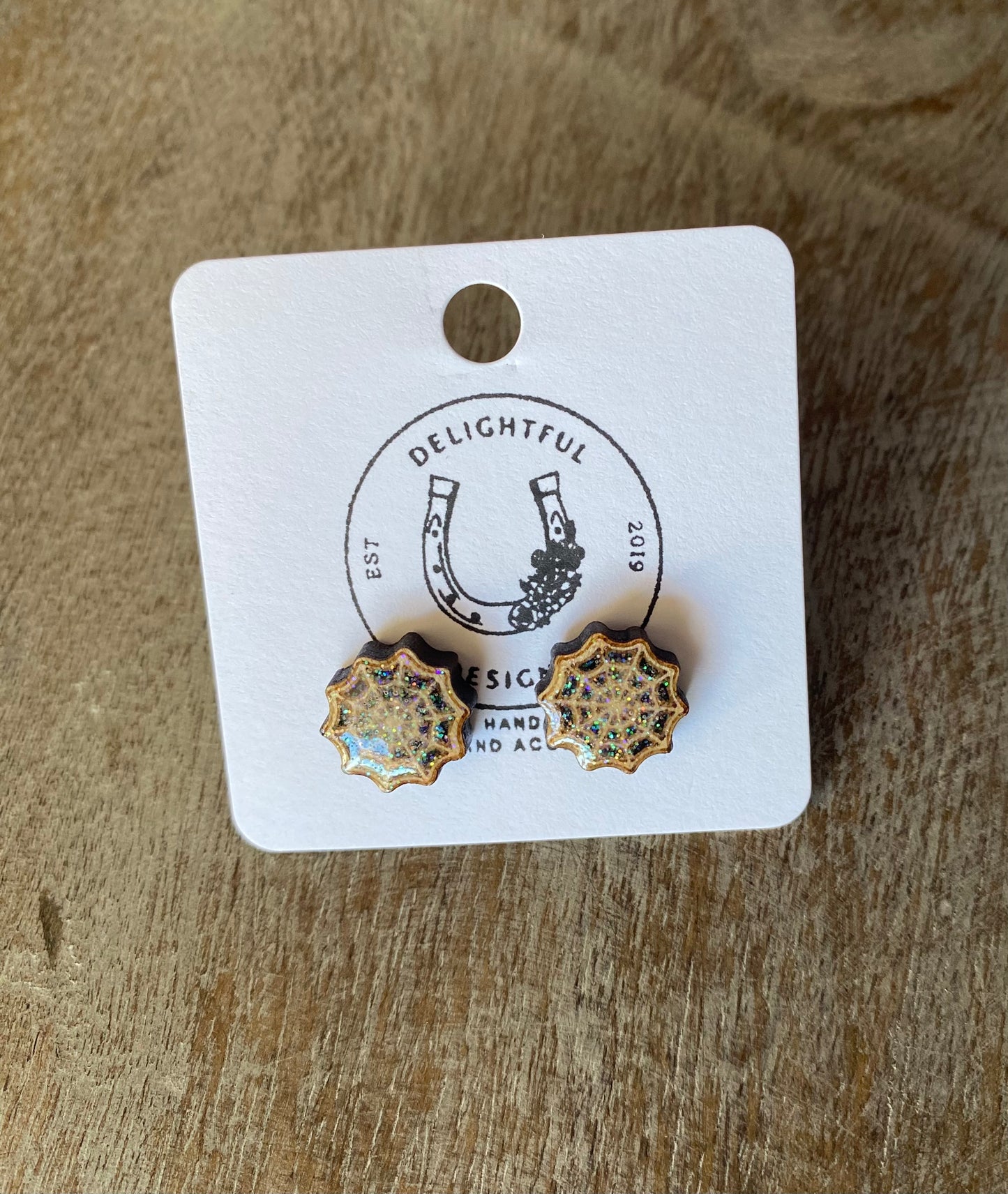 Spiderweb Studs