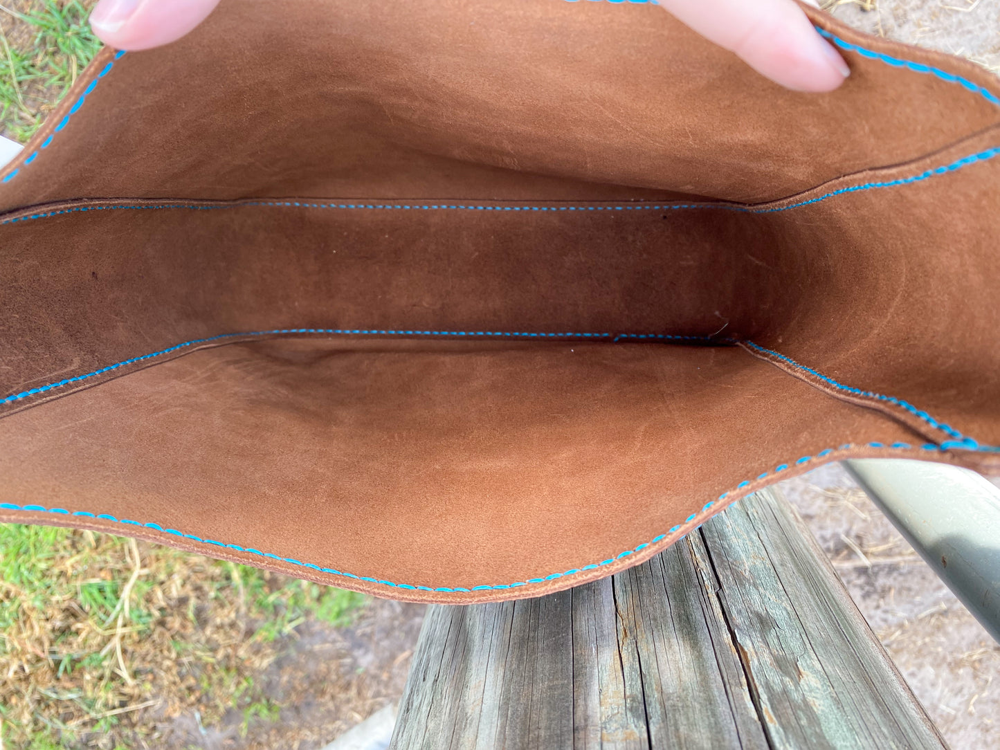 Handcrafted Leather Tote Bag (brown)