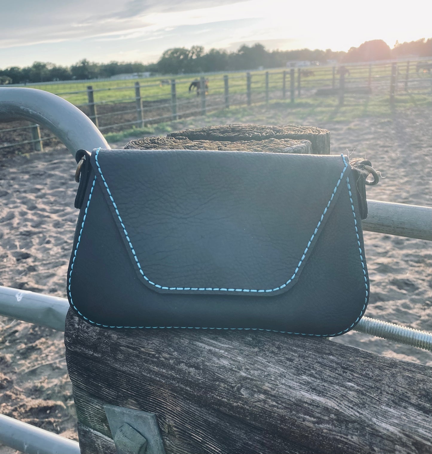 Leather Clutch (Black)